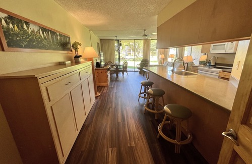 Grahams Island State Park Condo | Oceanfront Maui Sunset B112: Rated 10/10 with Pool & Spa