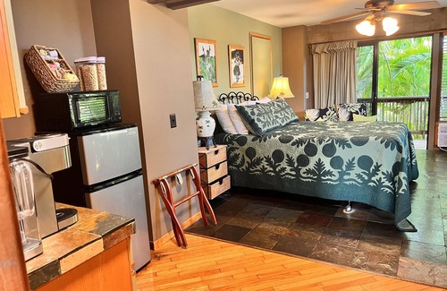 Kihei Bed & Breakfast | Discover Maui What A Wonderful B&B with Ocean Views
