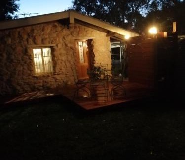 Aldinga House | Family-Friendly Maunder Cottage: Rated 10/10 by Guests