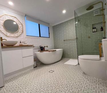 Aldinga House | Family-Friendly Maunder Cottage: Rated 10/10 by Guests