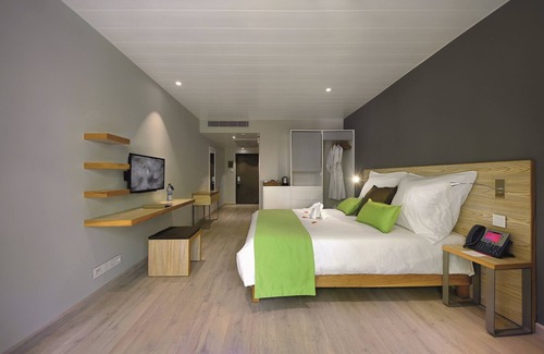 Grand-Baie Resort | Relaxing Stay at Mauricia Beachcomber Resort & Spa