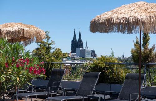 Old Town Hotel | Relax at Mauritius Hotel & Therme with Oceanfront Spa Amenities