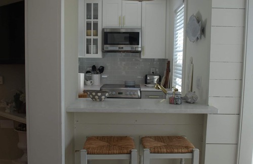 Mashpee Cottage | Book Your Oceanfront Stay at Maushop Village, New Seabury!