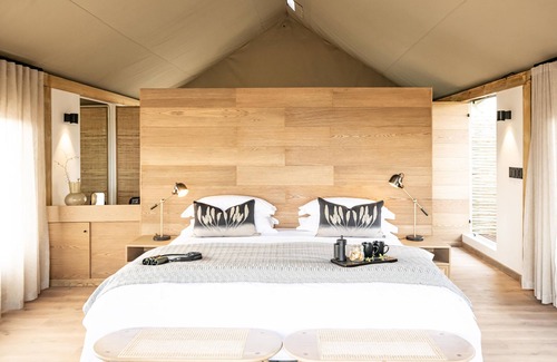 Elgin Other | Discover Mavela Game Lodge: Guest Rated 9.8 with Pool & Dining