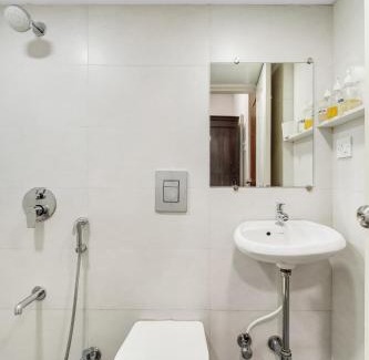 Pali Hill Bed & Breakfast | Charming 1BHK in Khar by The Bombay Home Company