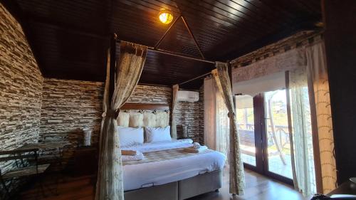 Trabzon Bed & Breakfast | Discover Mavisu Deluxe Butik Otel: Pet Friendly & Cozy
