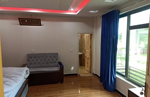 Khyber Pakhtunkhwa Hotel | Discover Family-Friendly Comfort at Mawa Hotel Balakot