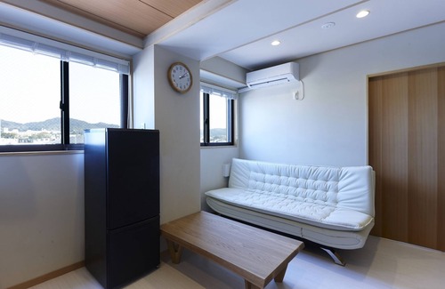 Kamininomiyacho Apartment | Newly Built Guesthouse with Kitchen & Child-Friendly Rooms