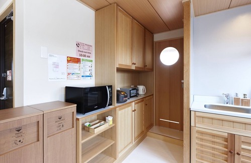 Kamininomiyacho Apartment | Newly Built Guesthouse with Kitchen & Child-Friendly Rooms