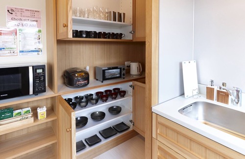 Kamininomiyacho Apartment | Newly Built Guesthouse with Kitchen & Child-Friendly Rooms