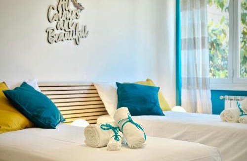 Zona I Val Melaina Apartment | MAX Apartment: Family-Friendly Stay with 9.8 Guest Rating