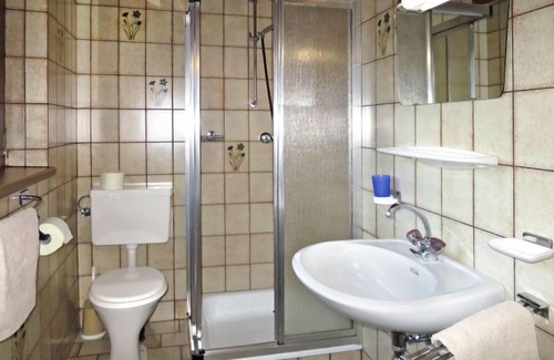 Huben Apartment | Relax at Max by Interhome with Lake Views and Spa Access