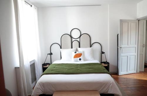 La Bastide-Clairence Bed & Breakfast | Experience Oceanfront Bliss at MAXANA - Rated 9.6/10