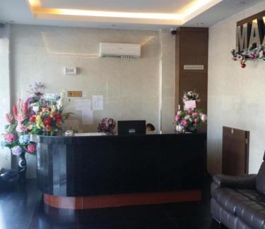 Bintulu Hotel | Maxi Inn: Guest Rated 8/10 with Breakfast & Family Fun