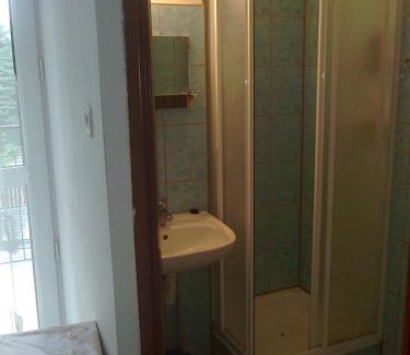 Iwonicz-Zdroj Bed & Breakfast | Pet-Friendly Stay at Maxim Pokoje Gościnne