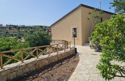 Pietre Nere San Zagaria House | Maximum 3 adults and 2 children