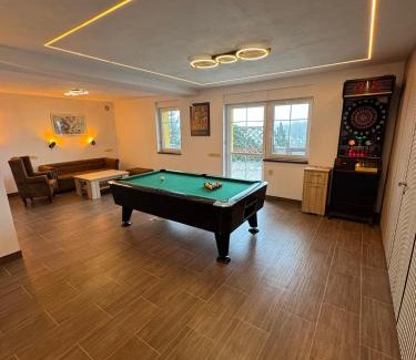 Rovensko pod Troskami House | Discover MAXOVO KRÁLOVSTVÍ: Pet-Friendly Family Retreat