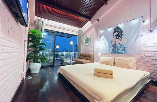Old Quarter House | Experience AMAYZING Rooftop Sky Views - Guest Rated 10/10