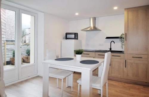 Cosne-Cours-sur-Loire Apartment | MAYA Appartements & Suites