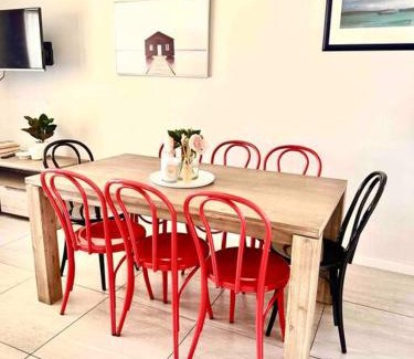 Birmingham Gardens House | Family-Friendly Stay at Maya Newcastle: 10/10 Guest Rating