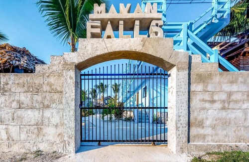 Caye Caulker Hotel | Discover Mayan Falls: Gold Standard Travel Experience