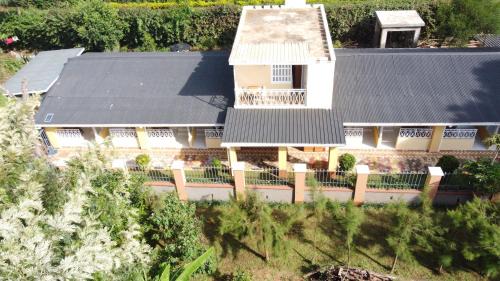 Nyeri Hotel | Cozy Mayas Suites: Family-Friendly with Onsite Dining
