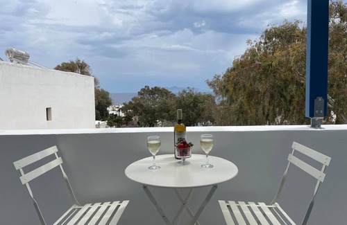 Kamari Apartment | Ocean View Retreat at Seaclusion Santorini for Families