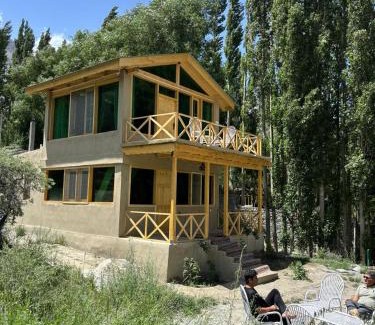 Gulmit House | Mayon Resort Gulmit