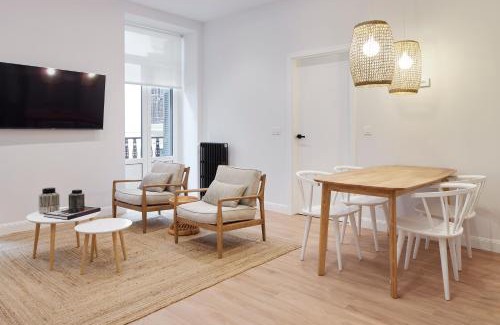 Old Town Apartment | Family-Friendly Mayor Suite 1 by FeelFree Rentals