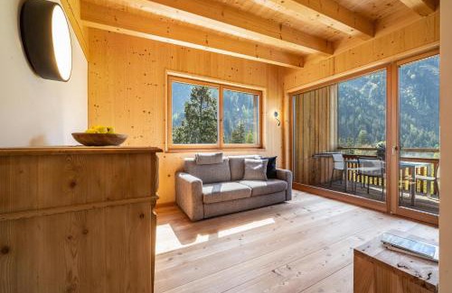San Pancrazio Apartment | Family-Friendly Mayrhof Apartment Im Kirschgarten - 9.3/10 Rating