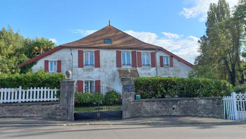 Salies-de-Bearn House | Family-Friendly Stays at Maysou de Noé, Rated 8.8/10