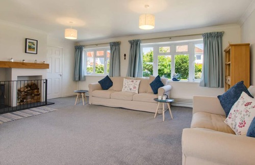 Bishopston House | Maytrees in the beautiful Swansea