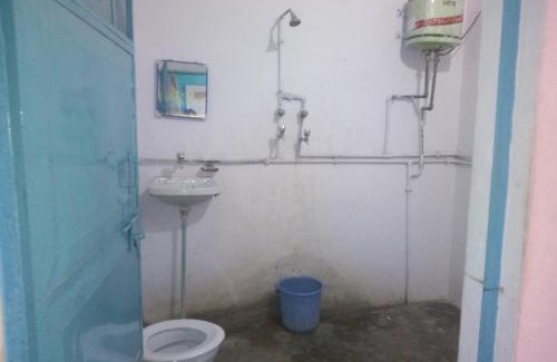 Pushkar Bed & Breakfast | Oceanfront Mayur Guest House with Breakfast & Family Amenities