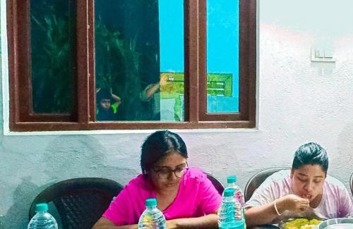 Ukhimath House | Discover Mayur Homestay: Family & Pet-Friendly Retreat