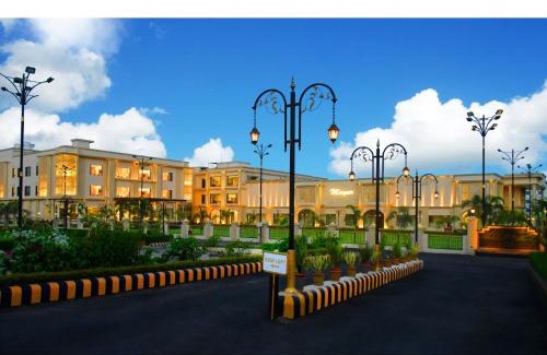 Sitapur Hotel | Discover Mayur Hotel & Resort: Family-Friendly Getaway