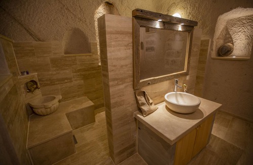 Uchisar Hotel | Explore Maze Of Cappadocia: Guest Rated 9.8/10 with Top Amenities