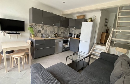 Le Lavandou House | Beautiful Mazet 3*** with Heated Pool & Beach Access
