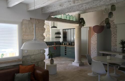 Saint-Laurent-d'Aigouze House | Oceanfront Mazet du Pêcheur: Pet Friendly & Family Fun