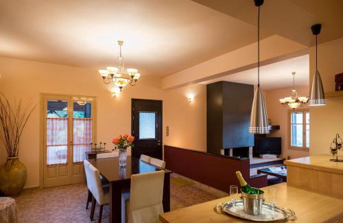 Stavros Apartment | Pet-Friendly Mazourka: 4-Star Hotel with Pool & Breakfast