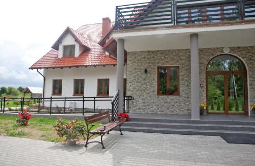 Miłki House | Family-Friendly Mazurska Osada with Highly Rated Amenities