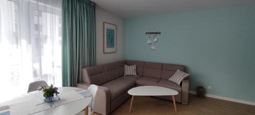 Trygort Apartment | Experience Mazurski Relax: Oceanfront Bliss Awaits You