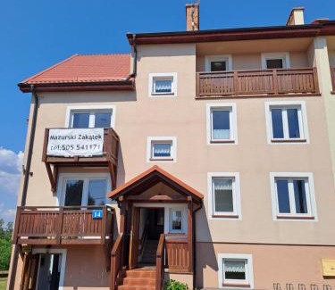 Mikolajki House | Family-Friendly Mazurski Zakątek Apartments with Kitchen