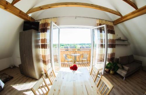Mikolajki House | Family-Friendly Mazurski Zakątek Apartments with Kitchen