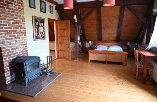 Pozezdrze Villa | Experience Comfort at Mazurskie Uroczysko - Pet Friendly Stay