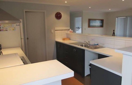 Warrenben House | MAZZA BAY RETREAT - Ideal Getaway Near Beaches & Nature