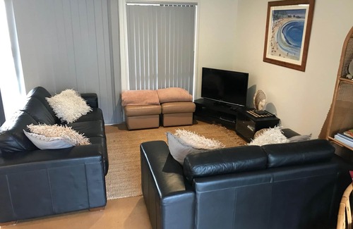 Warrenben House | MAZZA BAY RETREAT - Ideal Getaway Near Beaches & Nature