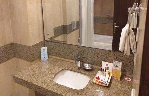 Moradabad Hotel | Inviting MB Greens Clarks Inn with Spa and Family Amenities