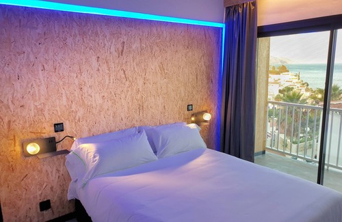 Nerja Hotel | Eco-Friendly MB Hostels Premium: Guest Rated 9.6/10