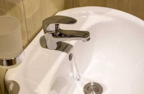 Mbale Hotel | Discover Mbale Courts View Hotel: Family-Friendly Getaway