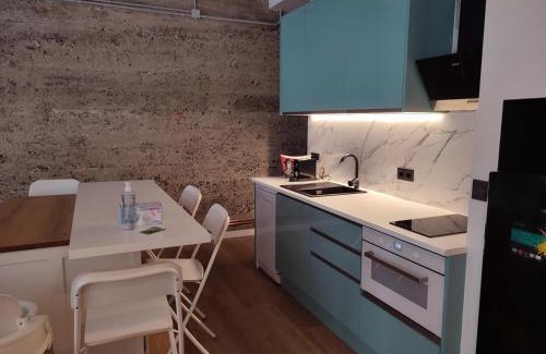 Abando Apartment | Discover MBE Molto Bene Etxea: Family-Friendly Getaway